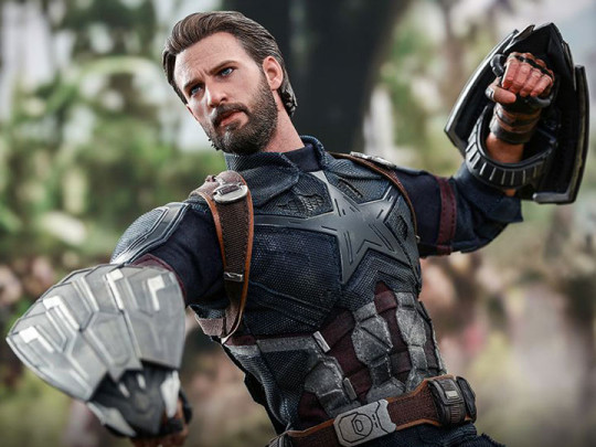 Avengers: Infinity War MMS480 Captain America