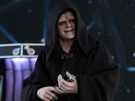 Star Wars: Return of the Jedi MMS468 Emperor Palpatine (Deluxe)