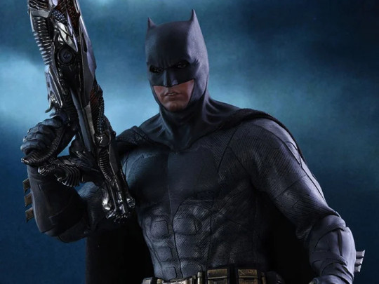 Justice League MMS456 Batman (Deluxe)