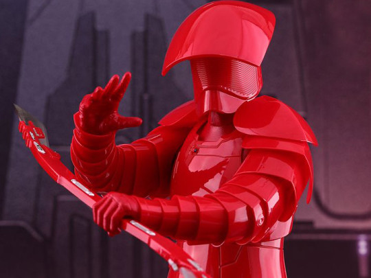 Star Wars: The Last Jedi MMS454 Praetorian Guard (Double Blade)