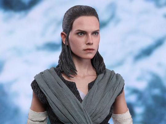 Star Wars: The Last Jedi MMS446 Rey (Jedi Training)