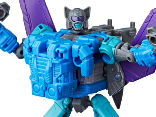 Transformers Power of the Primes Deluxe Blackwing
