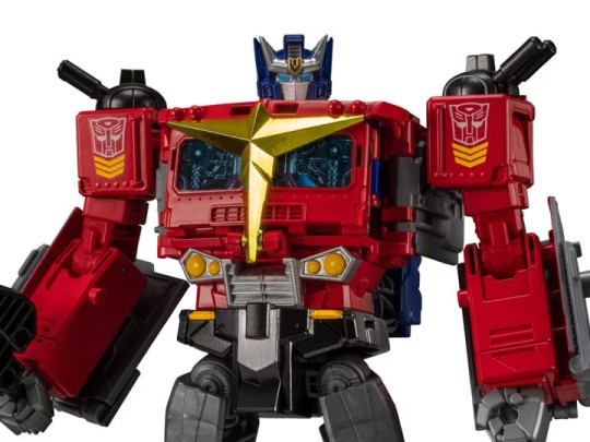 Transformers Generations Selects Star Convoy Exclusive