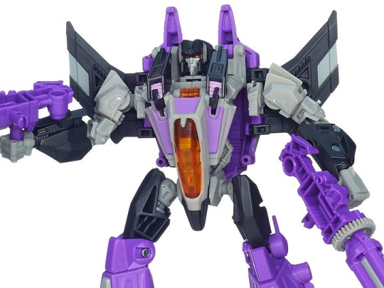 Transformers Thrilling 30 Deluxe Skywarp