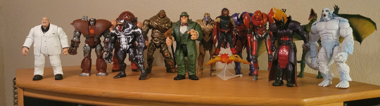 BAFs And Larger Scale Hasbro Marvel Legends Figures