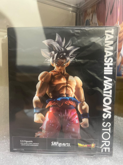 Display by METZTLI: Son Goku Ultra Instinct -Limits Super Surpassed!-