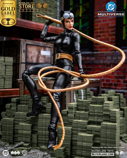 Display by VintimusPrime: Catwoman