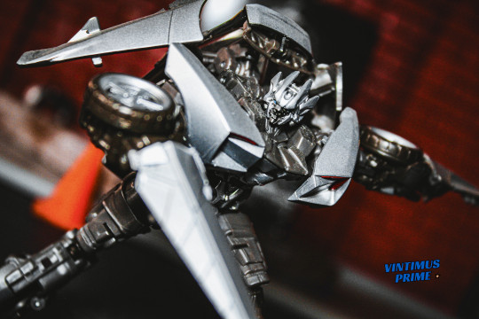 Display by VintimusPrime: Sideswipe