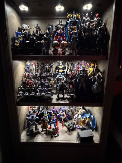 Display by juicypanda12