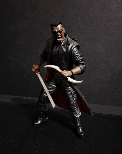 Display by Zingaloat: Blade