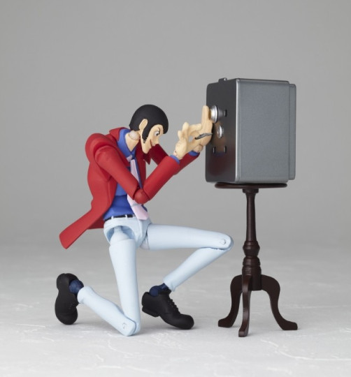 [Legacy of Revoltech] LR-025 Lupin the Third