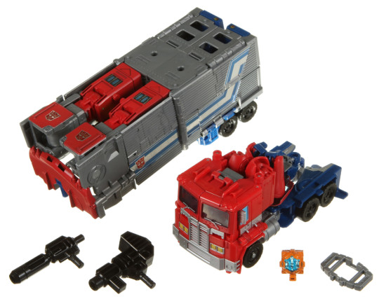 Display by Nuggeit: Optimus Prime (Power of the Primes)