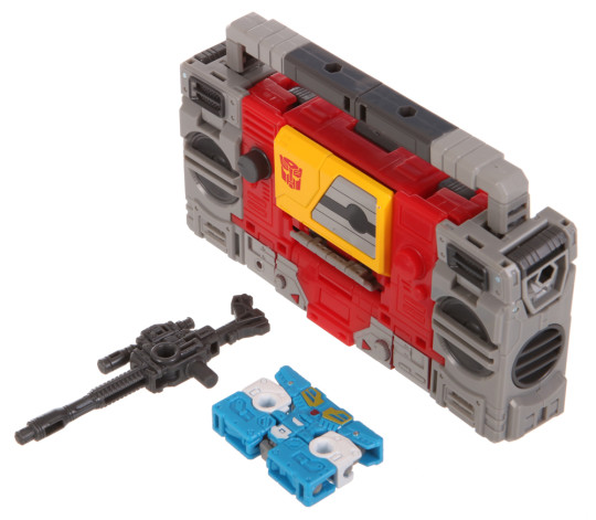 Display by Nuggeit: Blaster & Eject (Studio Series 86)
