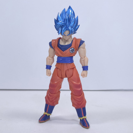 Display by Conor46X: S.H. Figuarts: Super Saiyan God Super Saiyan Son Goku (Blue...