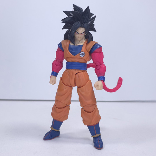 Display by Conor46X: Son Goku Super Saiyan 4
