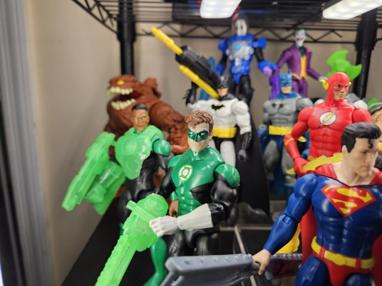 Display by ikaris_solid_6881