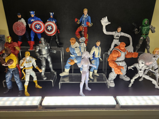 Display by ikaris_solid_6881