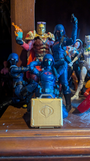 Display by Loganxdanstoys