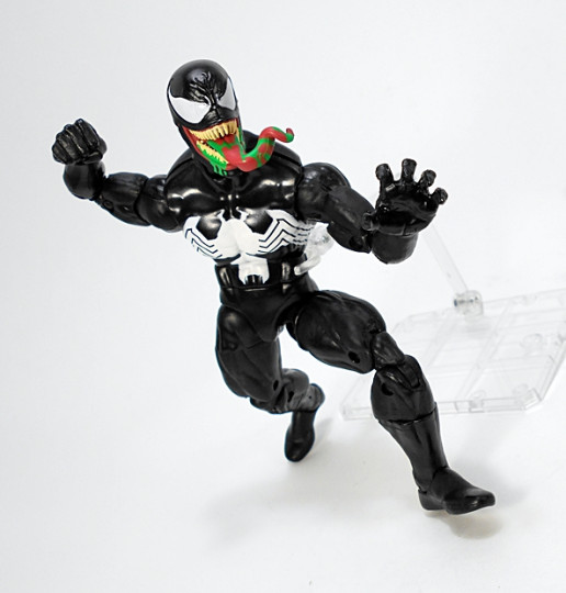 Display by CaptainNewEngland: Marvel Legends: Venom (Spiderman Absorbing Man - loose)