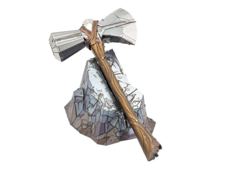 Avengers: Infinity War Metal Earth Stormbreaker Model Kit