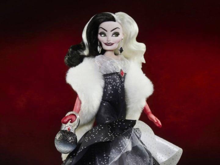 Disney Villains Style Series Cruella de Vil Fashion Doll
